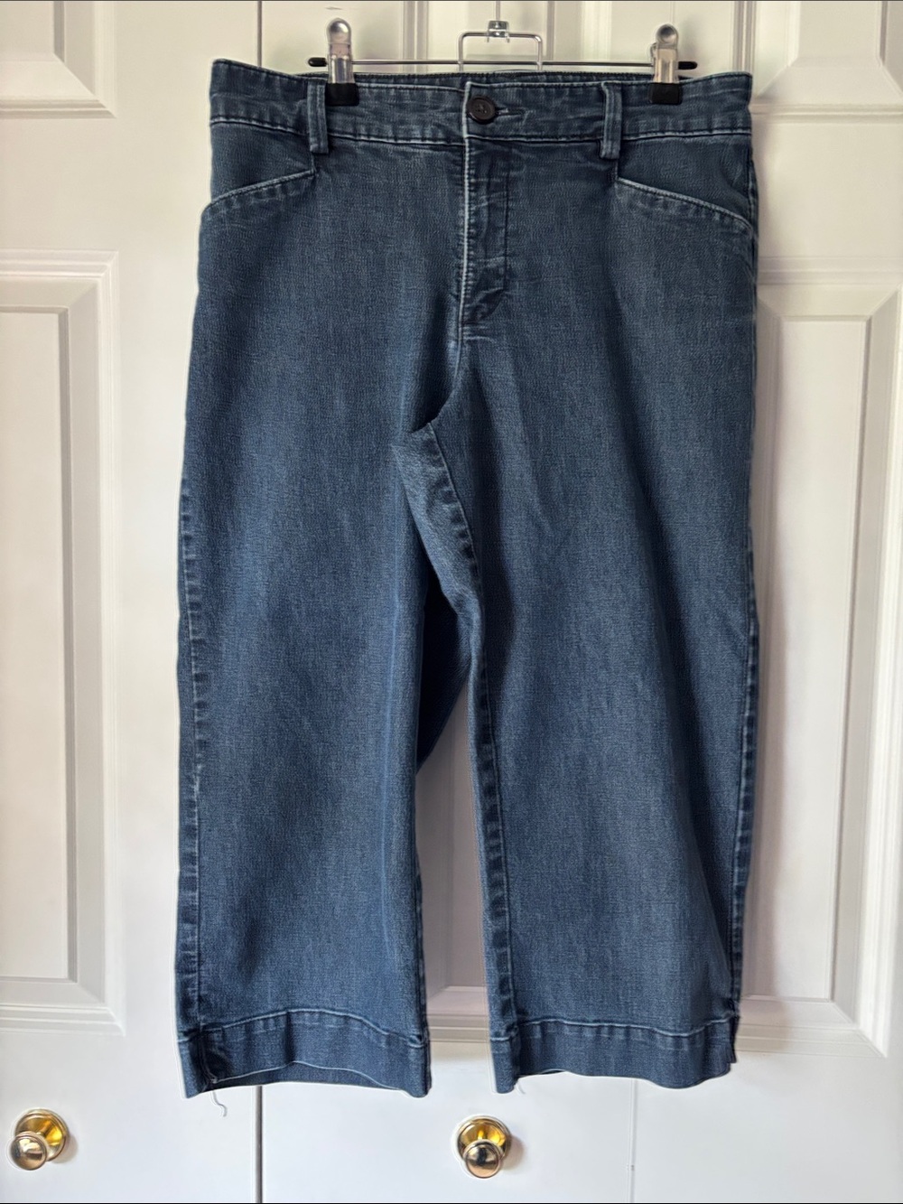 Women’s Capri Lee Blue Denim Jeans